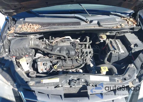 2008 Chrysler Town & Country Touring из США, поврежденный, VIN 2A8HR54P88R763486